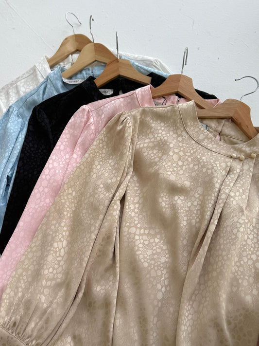 Classic Blouse - Baby Blue - Amenaa