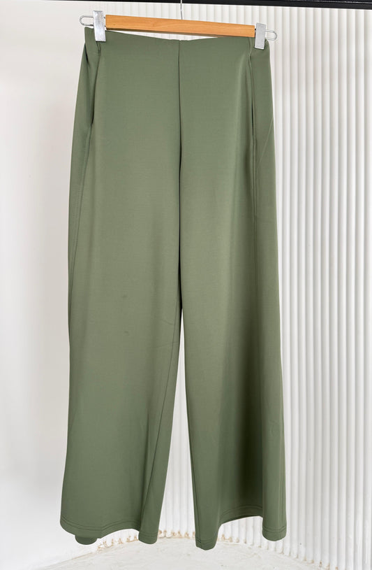 Amenaa Flow Wide-Leg Pants in size 8, showcasing lightweight, flowy fabric and relaxed fit for comfortable style.