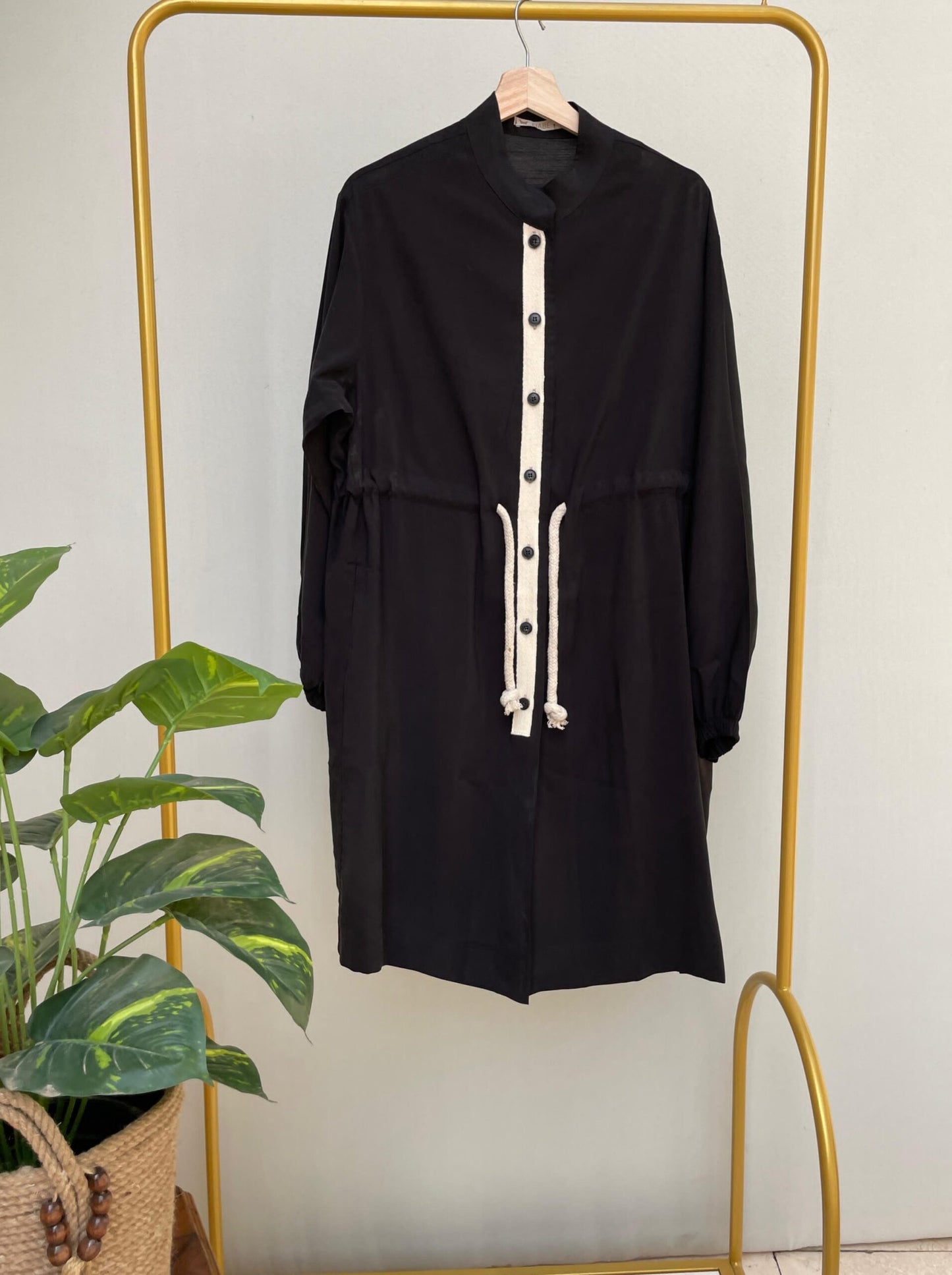 Tencel Cape - Black - Amenaa