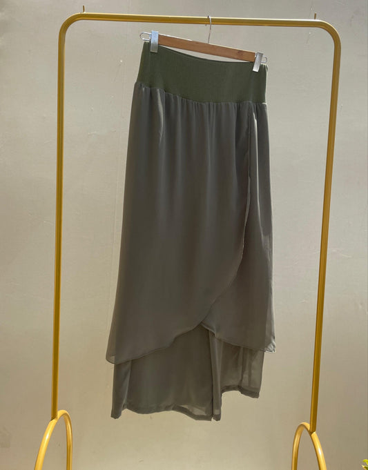 Jupe Ponta - Olive - Amenaa