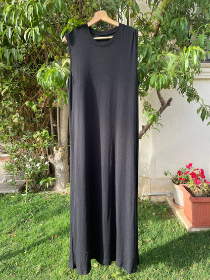 Ribbed Basic Dress - Black - Amenaa