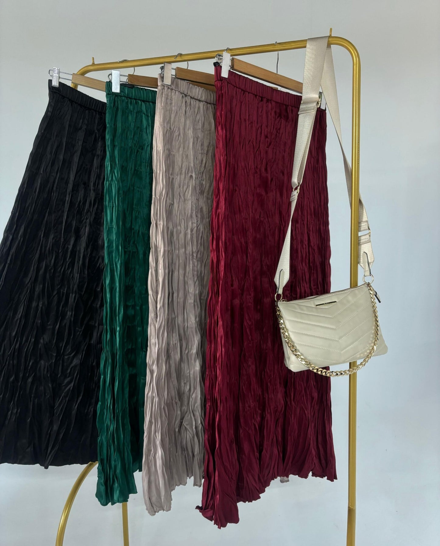 Crushed Skirt - Burgundy - Amenaa