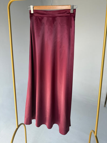 Satin Skirt - Burgundy - Amenaa