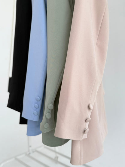 Classic Blazer - Black - Amenaa