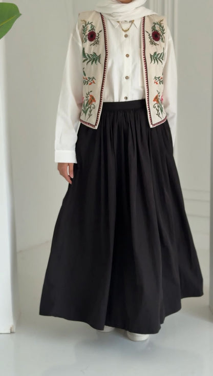 Basic Skirt - Olive - Amenaa