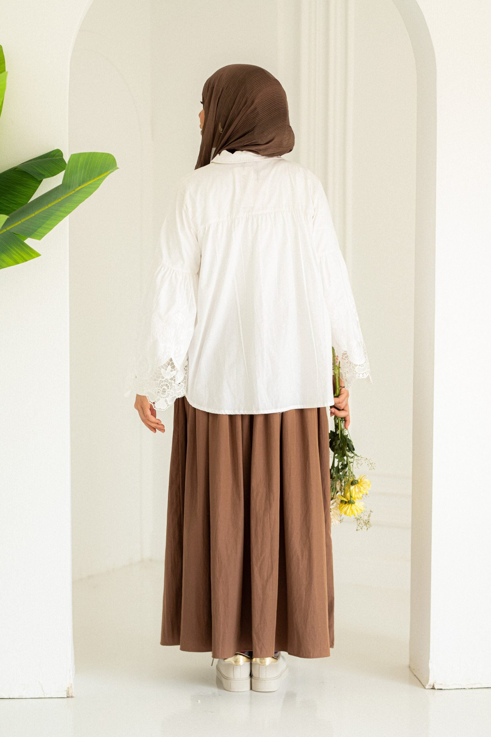 Lace Blouse - Amenaa