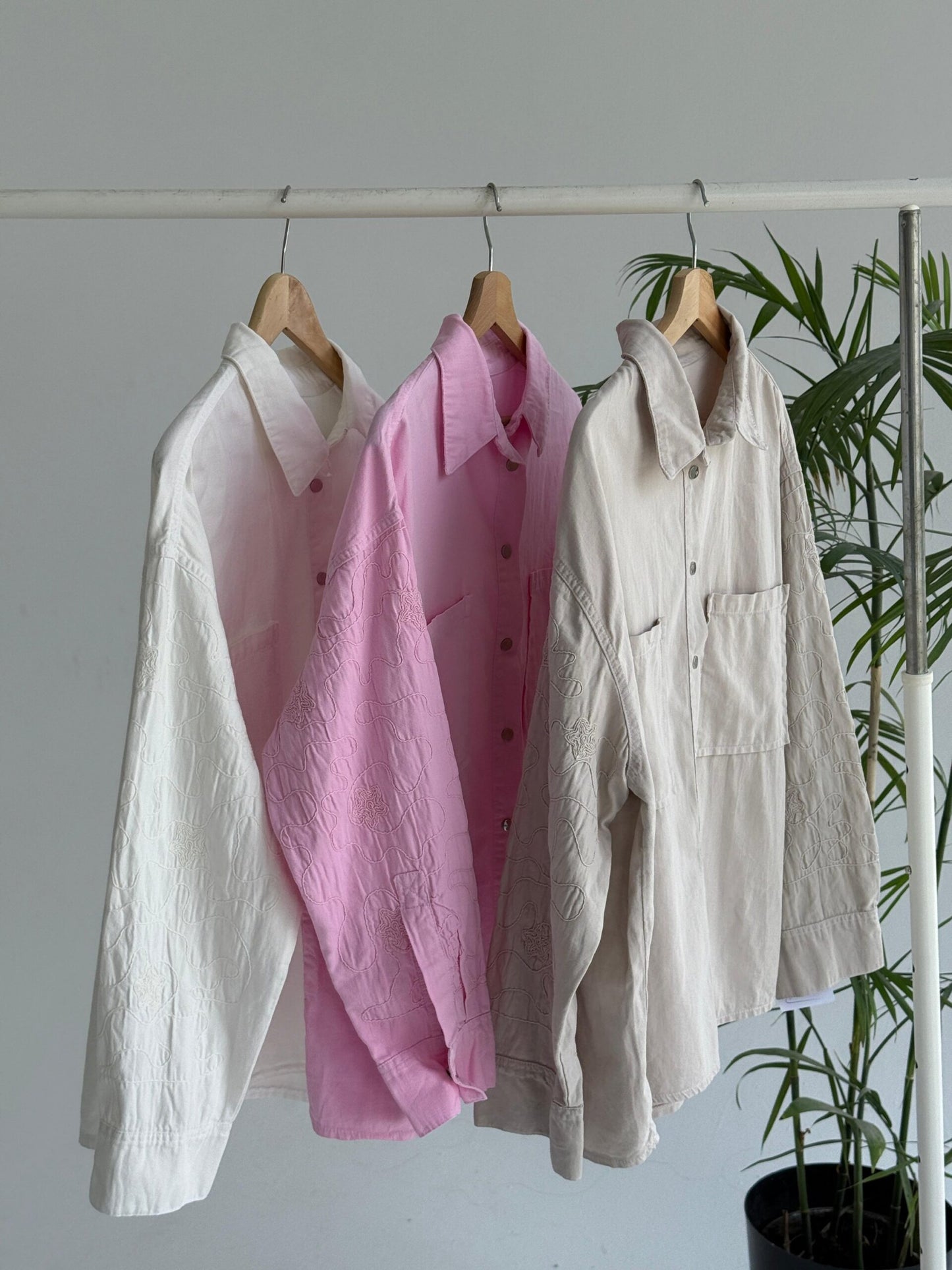 Embroidered Sleeves Shirt - Off White - Amenaa