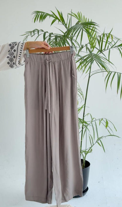 New Pants - Olive - Amenaa