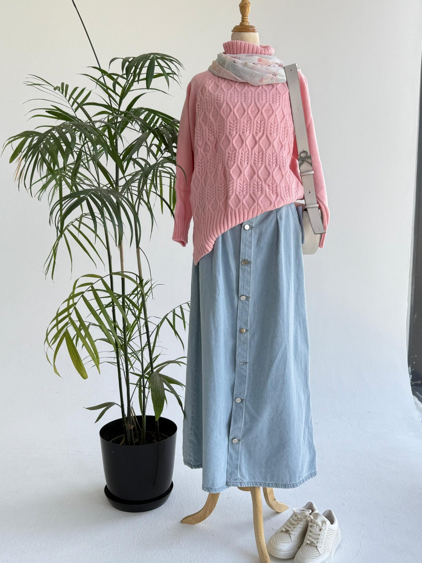 High Nick Pullover - Amenaa