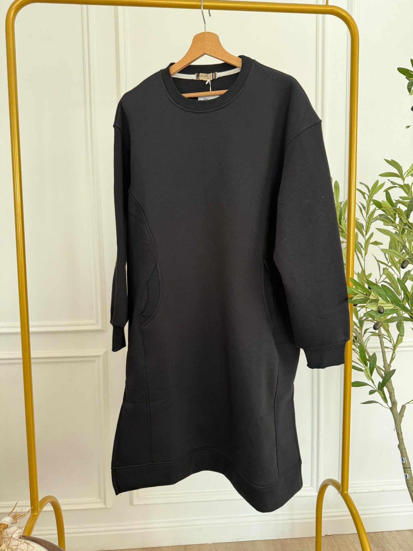 Long Sweatshirt - Amenaa