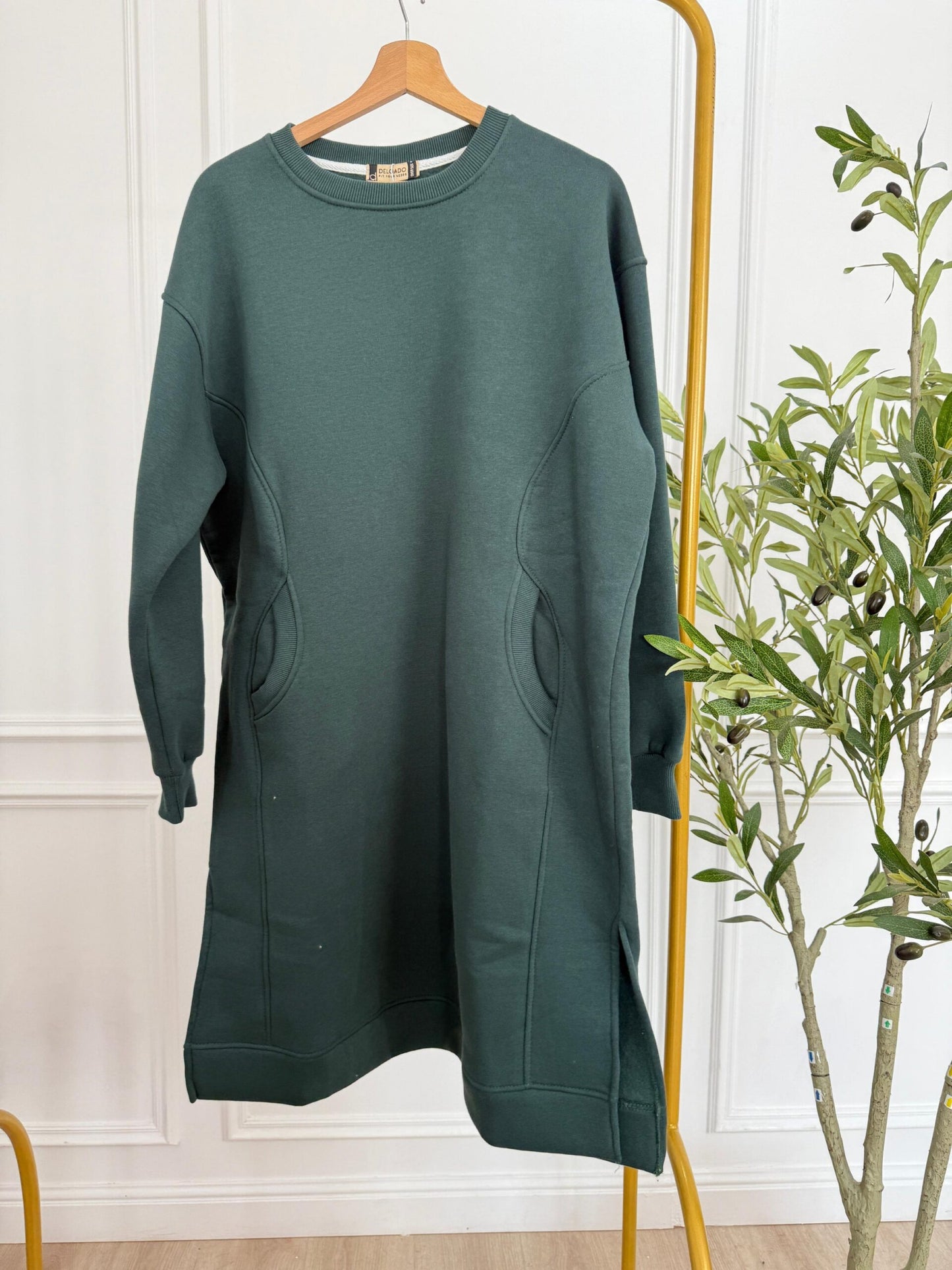 Long Sweatshirt - Amenaa