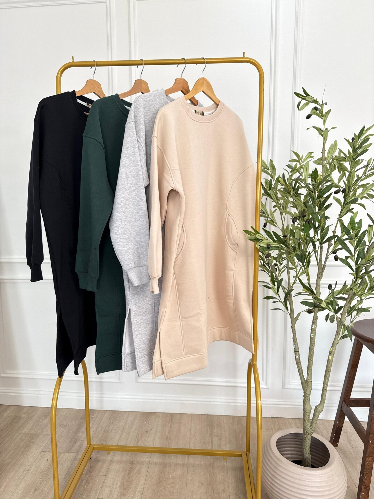 Long Sweatshirt - Amenaa