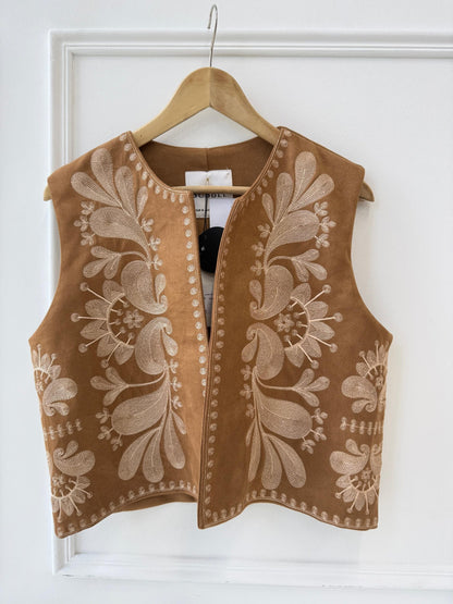 Embroidered Vest - Brown - Amenaa