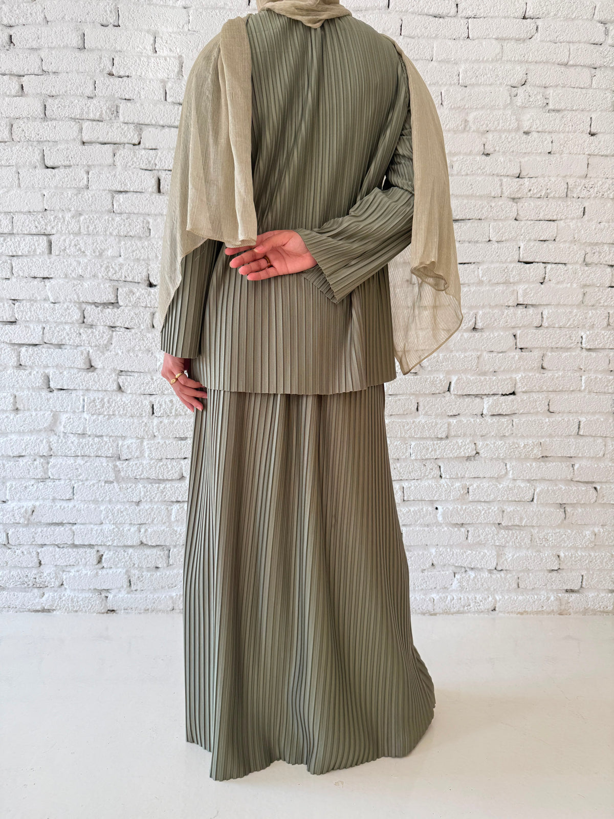 Pleated Skirt Set