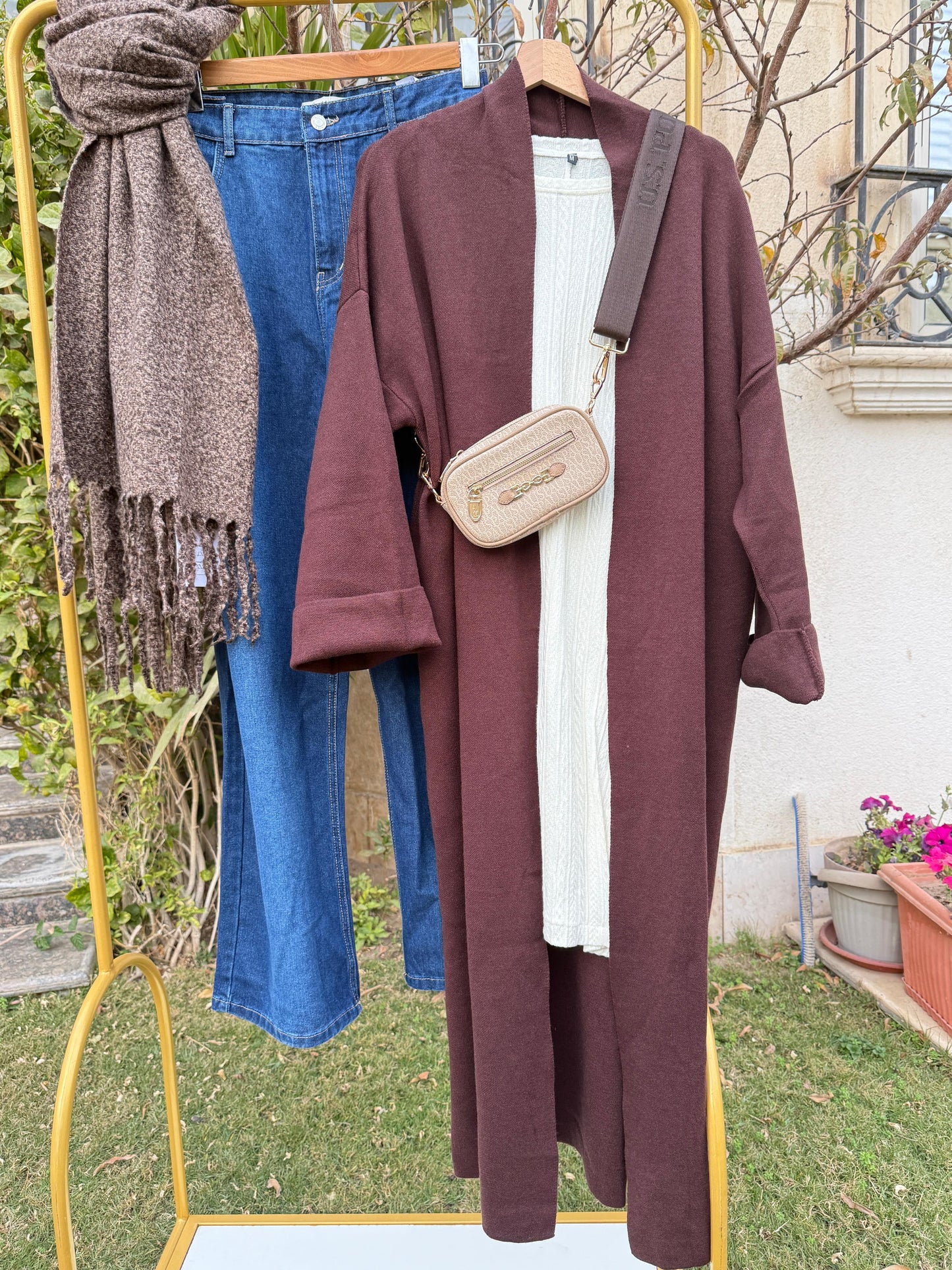 Soft Wool Cardigan - Amenaa