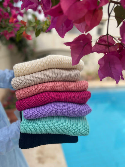 Knitted Vest - Amenaa