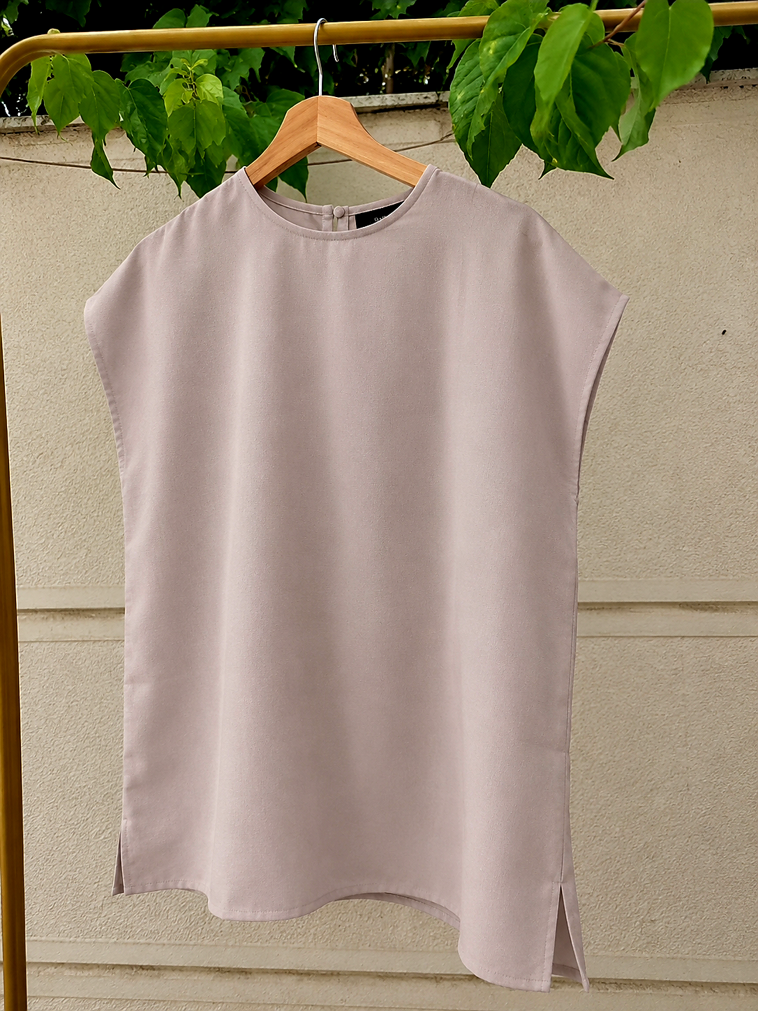 Short Basic Top - Beige