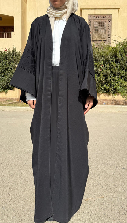 Black Guipure Kaftan - Amenaa