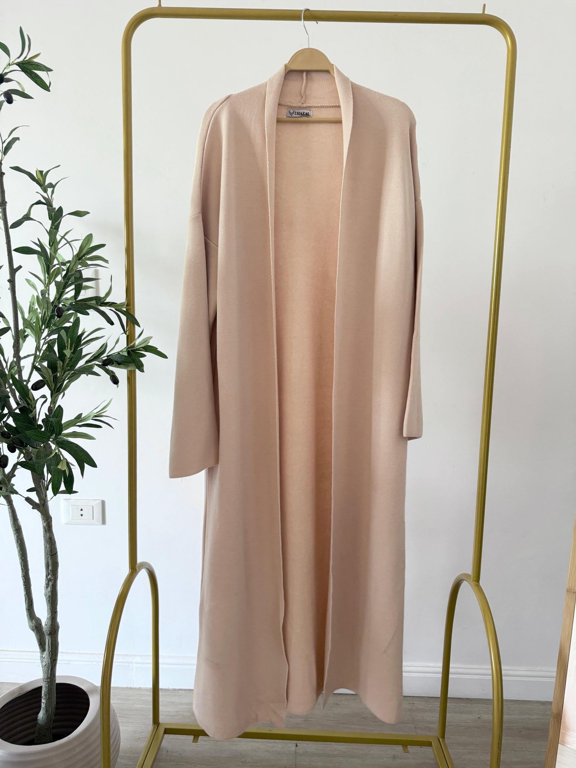 Soft Wool Cardigan - Amenaa