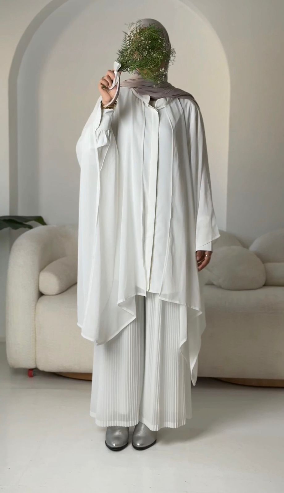 Modest Poncho - Amenaa