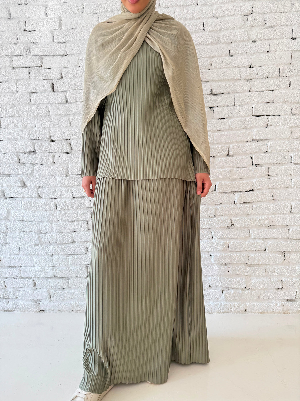 Pleated Skirt Set