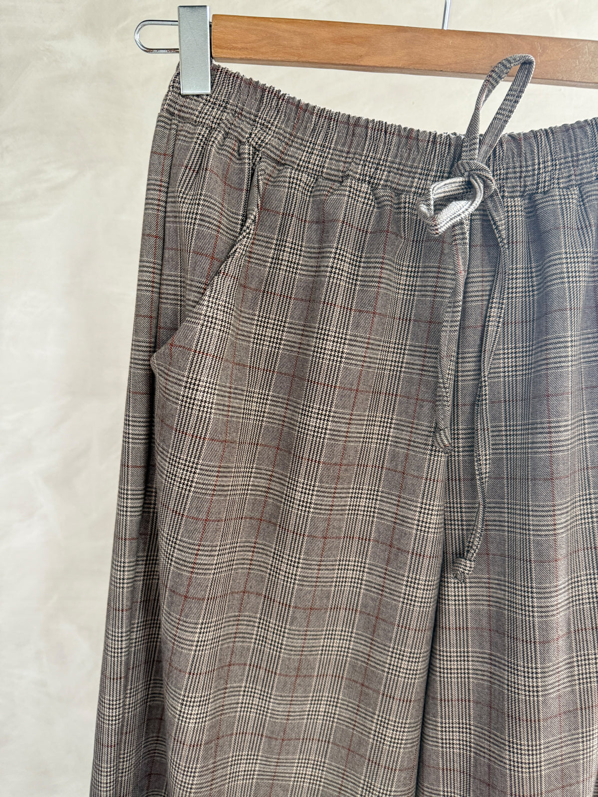 Plaid Wide-Leg Pants - Amenaa