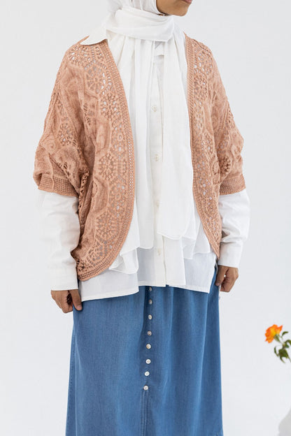 Light denim skirt from Amenaa, size 42, with a classic knee-length design and visible stitching, perfect for casual wear.