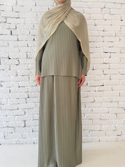 Pleated Skirt Set