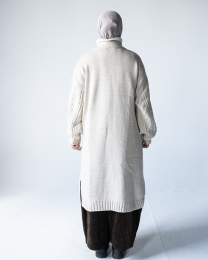 New knitted Cardigan