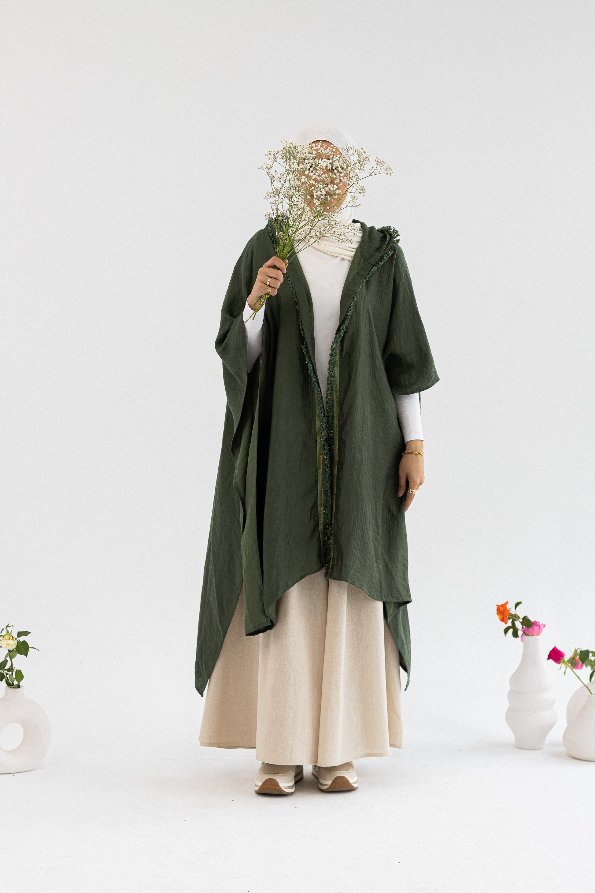 Amenaa Summer Kimono in size 40/41, lightweight fabric with a flowy design, displayed on a neutral background.