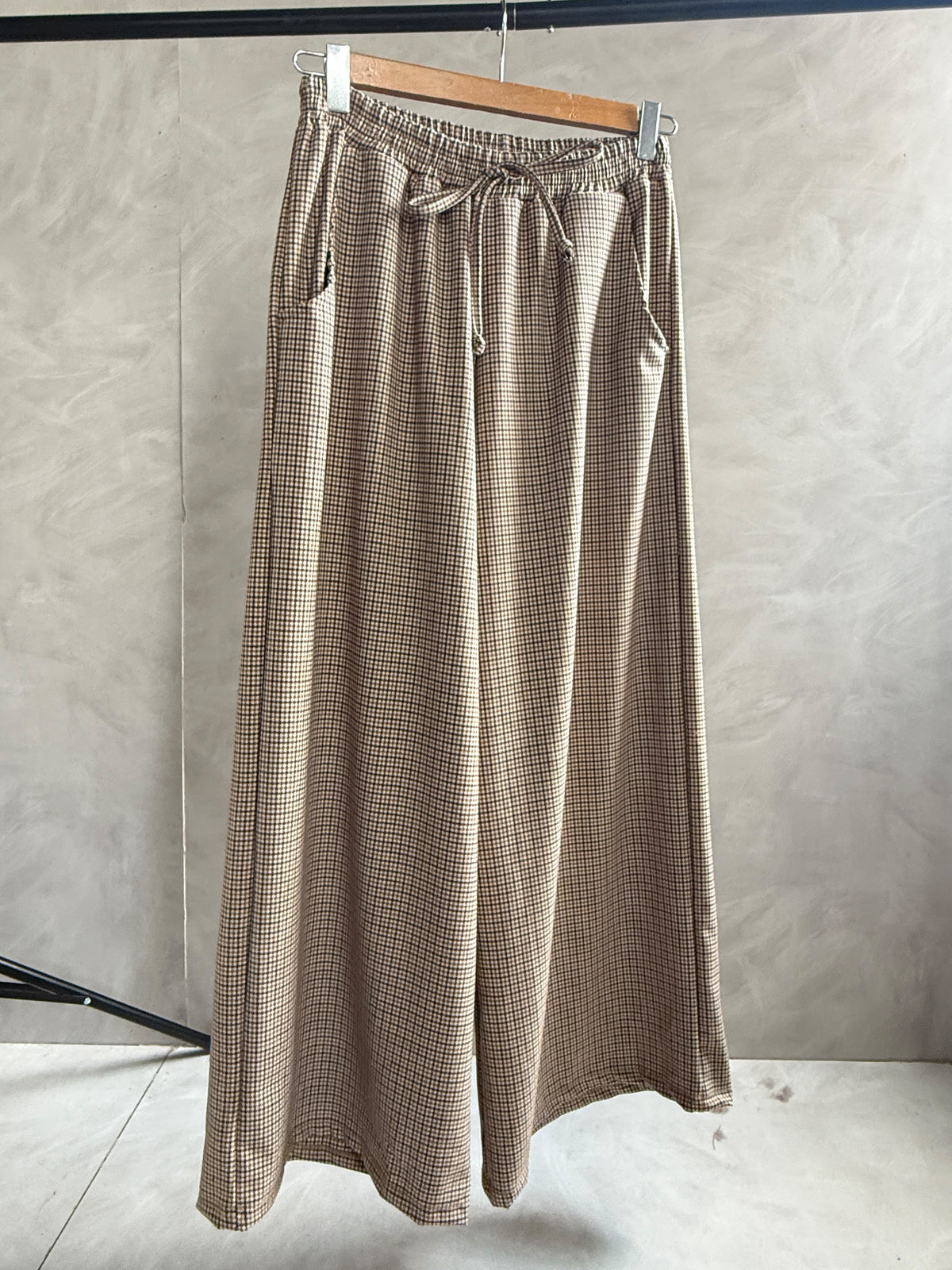 Gingham Pants - Amenaa