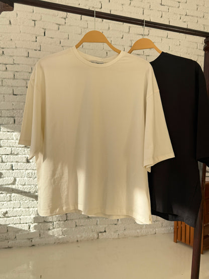 Basic T-Shirt
