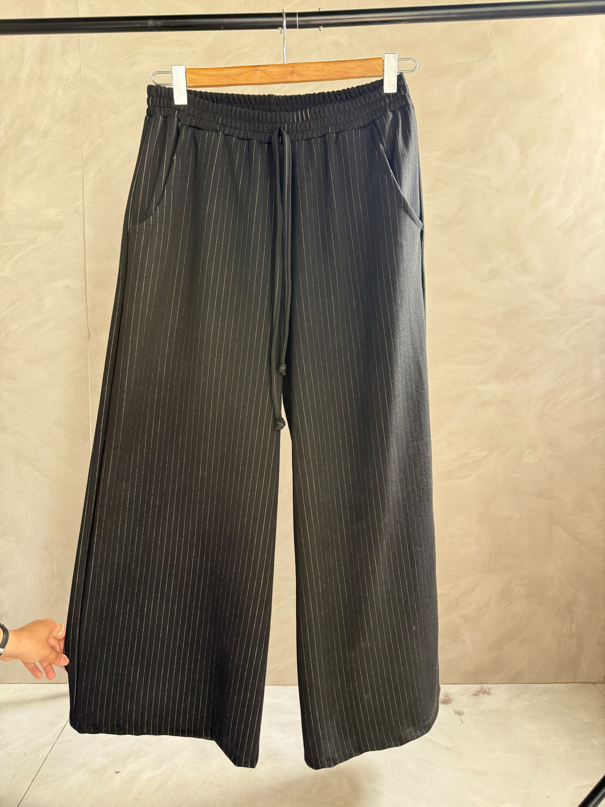Winter Stripped Pants - Amenaa
