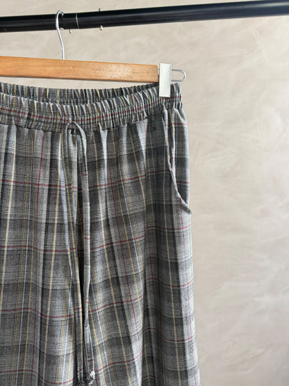Plaid Wide-Leg Pants - Amenaa