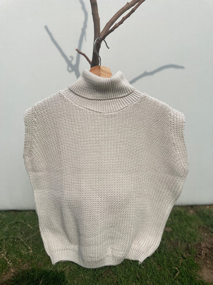 Knitted Vest - Amenaa